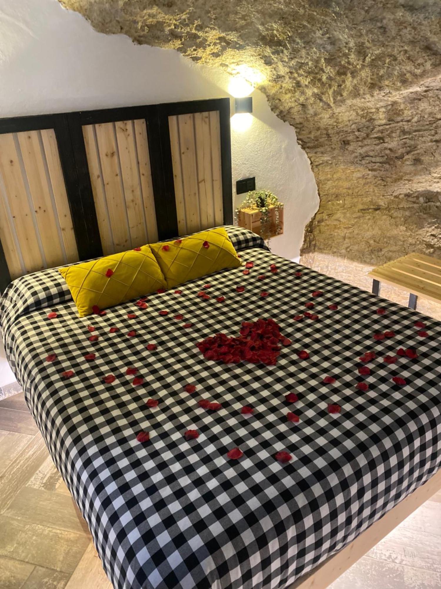 Casa Rural Bajo La Alcazaba Setenil De Las Bodegas Extérieur photo